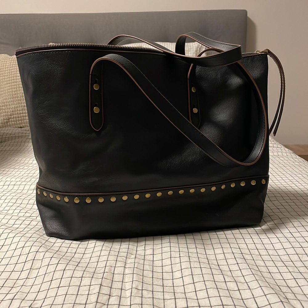 Black purse